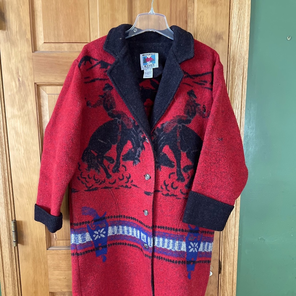 Western Style Woman’s Coat
